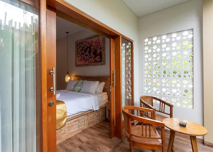 Graha Shanti 4*