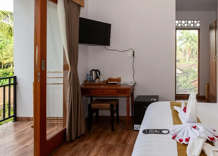 Graha Shanti Pensión 4*